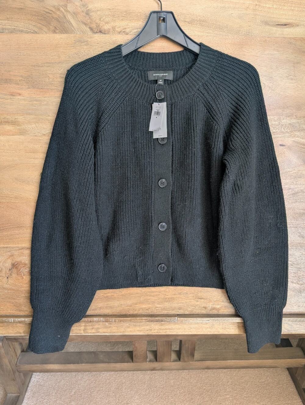 NWT Banana Republic Cardigan Sweater Womens M Black Ribbed Knit Button Front
